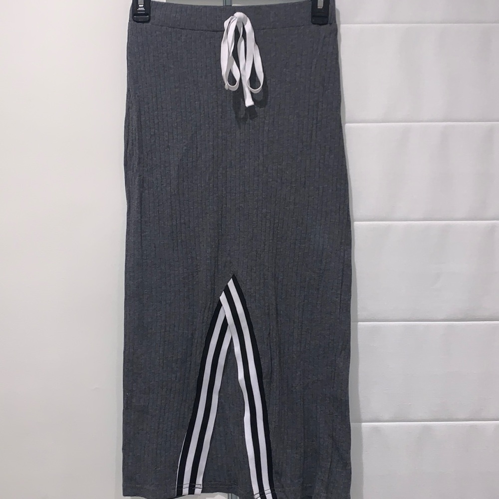 Midi skirt